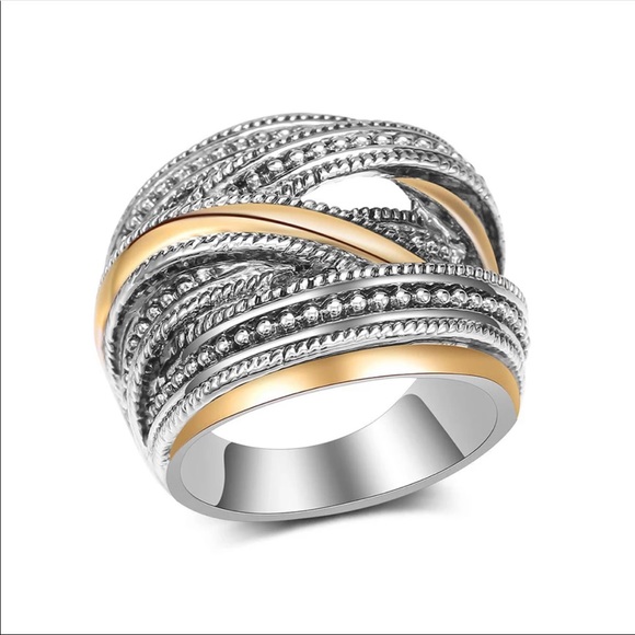 Jewelry - New Women’s 925 Silver 2Tone Beautiful Ring